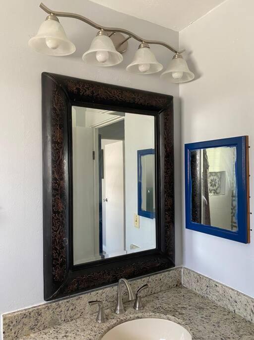 Private Townhouse With Courtyard And Covered Patio West Palm Beach Bagian luar foto